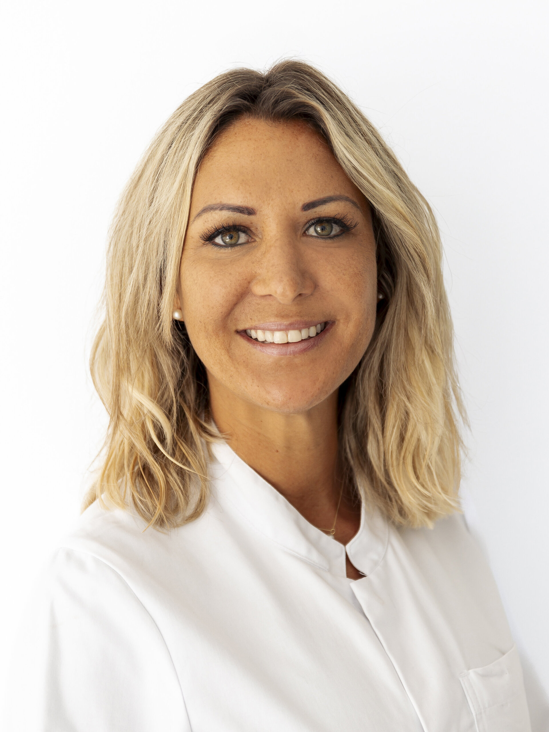 Porträtbild von Nina Werdenich-Gültekin